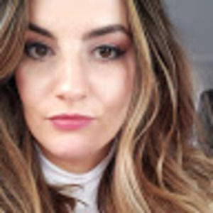 Meet your Posher, Corinna